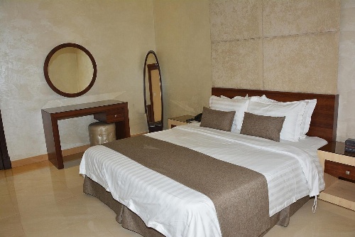 Mandarin Hotel Apartments image 4